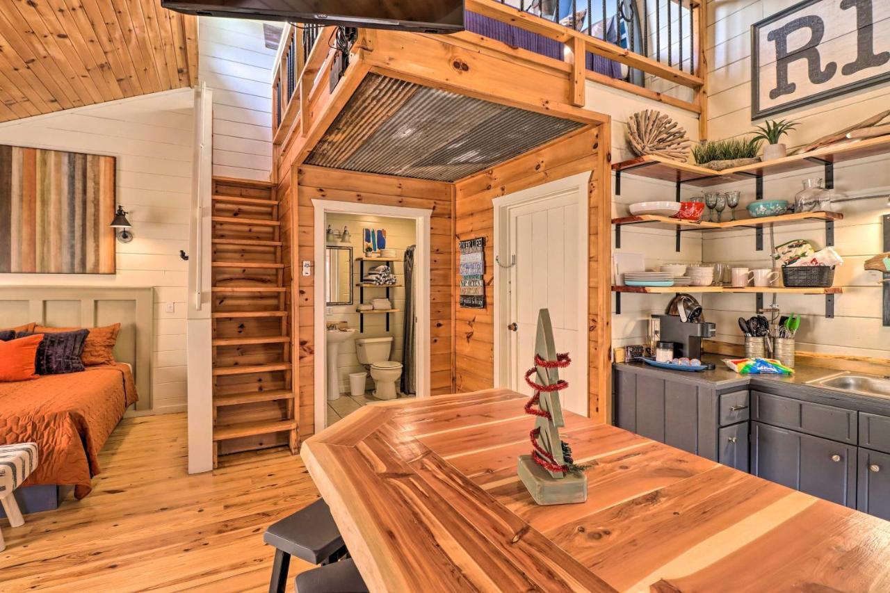 Pet-Friendly Studio With Loft And Mountain Views! Экстерьер фото